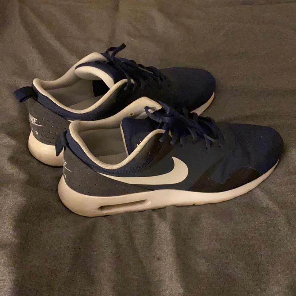 Nike Air - Barely Used